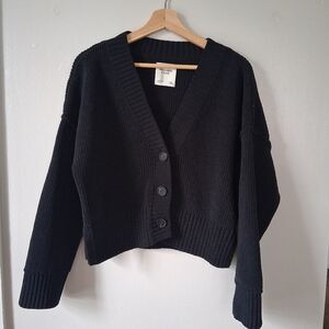 Abercrombie & Fitch Black Crop Cardigan